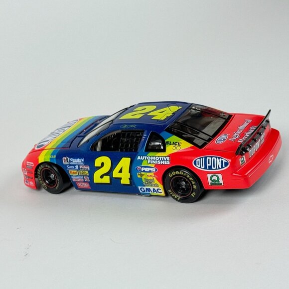Action Racing Vintage 1997 Chevrolet Monte Carlo #24 DuPont Diecast 1:24 Scale - Picture 5 of 9